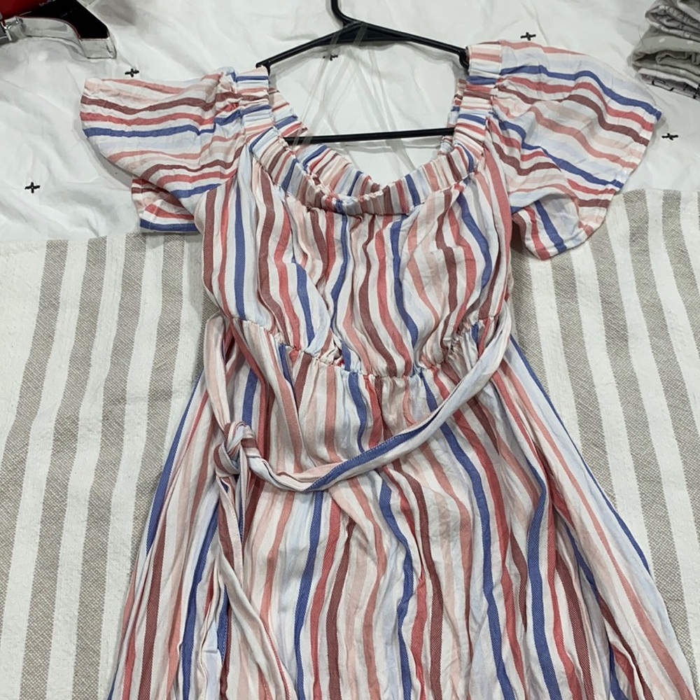 Maternity maxi dress